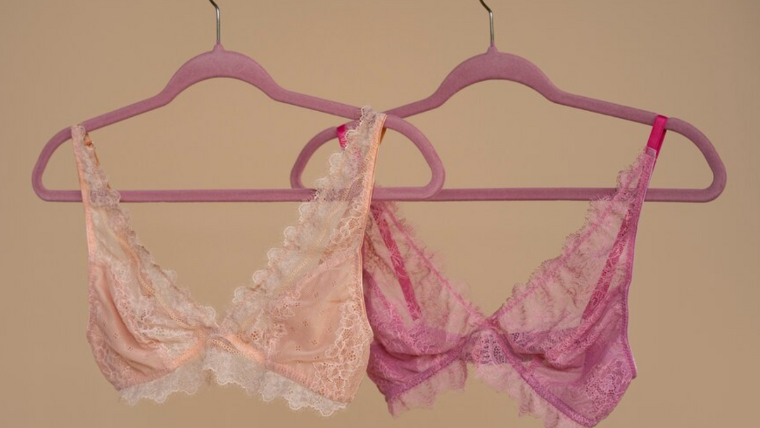 No Lines, No Worries: Seamless Bras for a Flawless Valentine’s Day Look