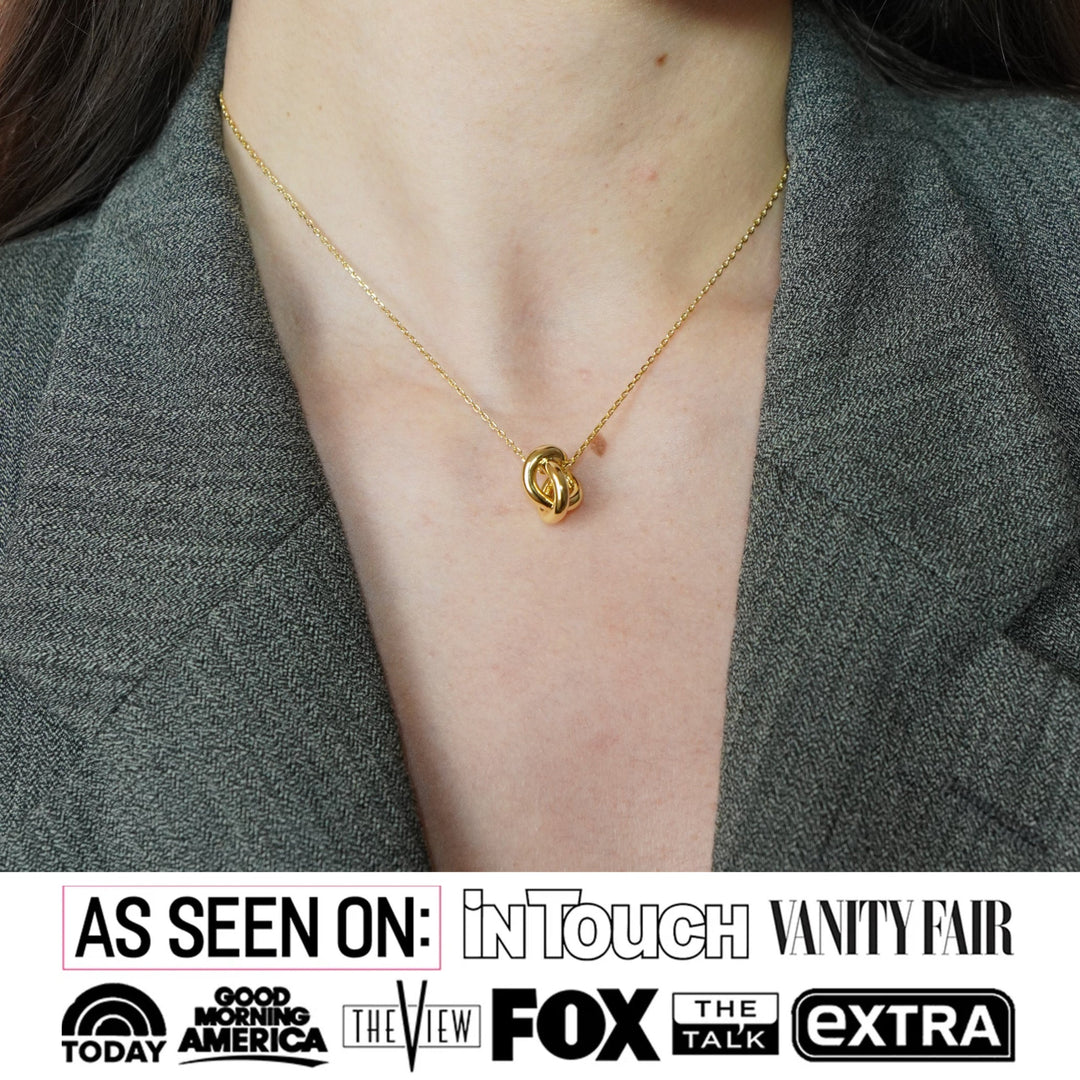 Cate & Chloe Ashley 18k White Gold Plated Knot Pendant Necklace